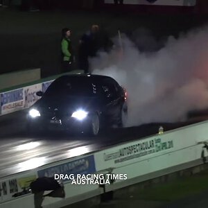 BMW 335i goes 9.85 @ 140 in 1/4 Mile - First 9 sec N54!