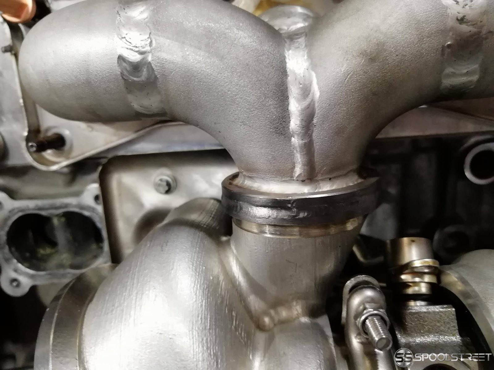 Custom N53 SS turbo manifold fused to 3D printed SS turbine housing