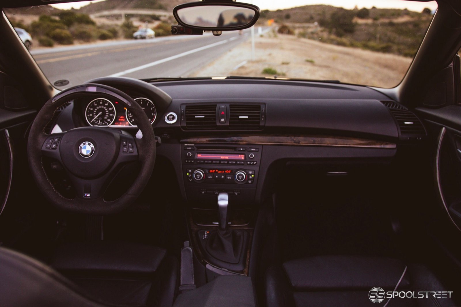 Dennis' N54 E88 Interior